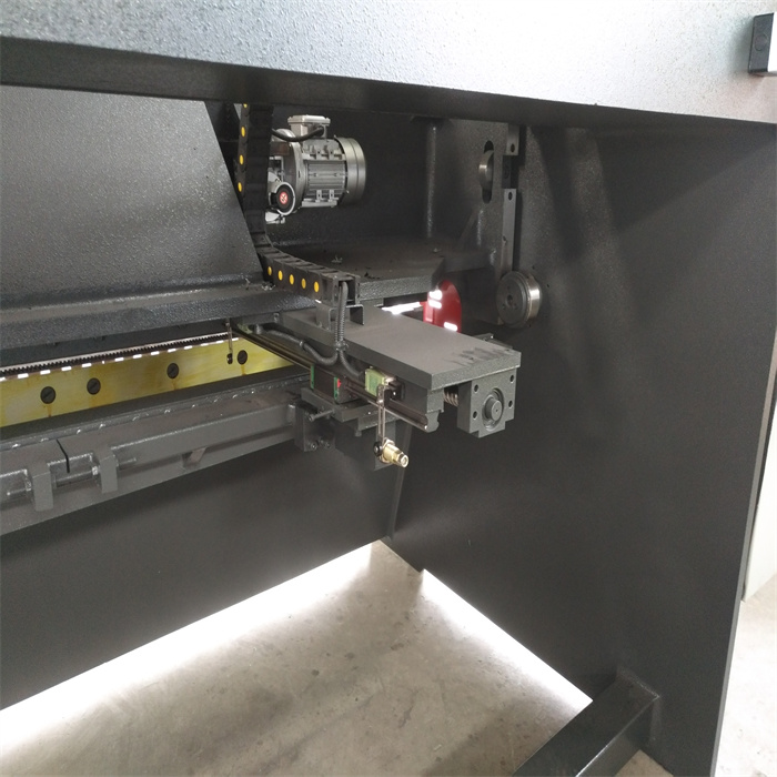 閘式剪板機6×3200 (11).jpg